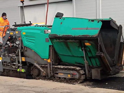finišer vögele pro dokonalou pokládku asfaltu